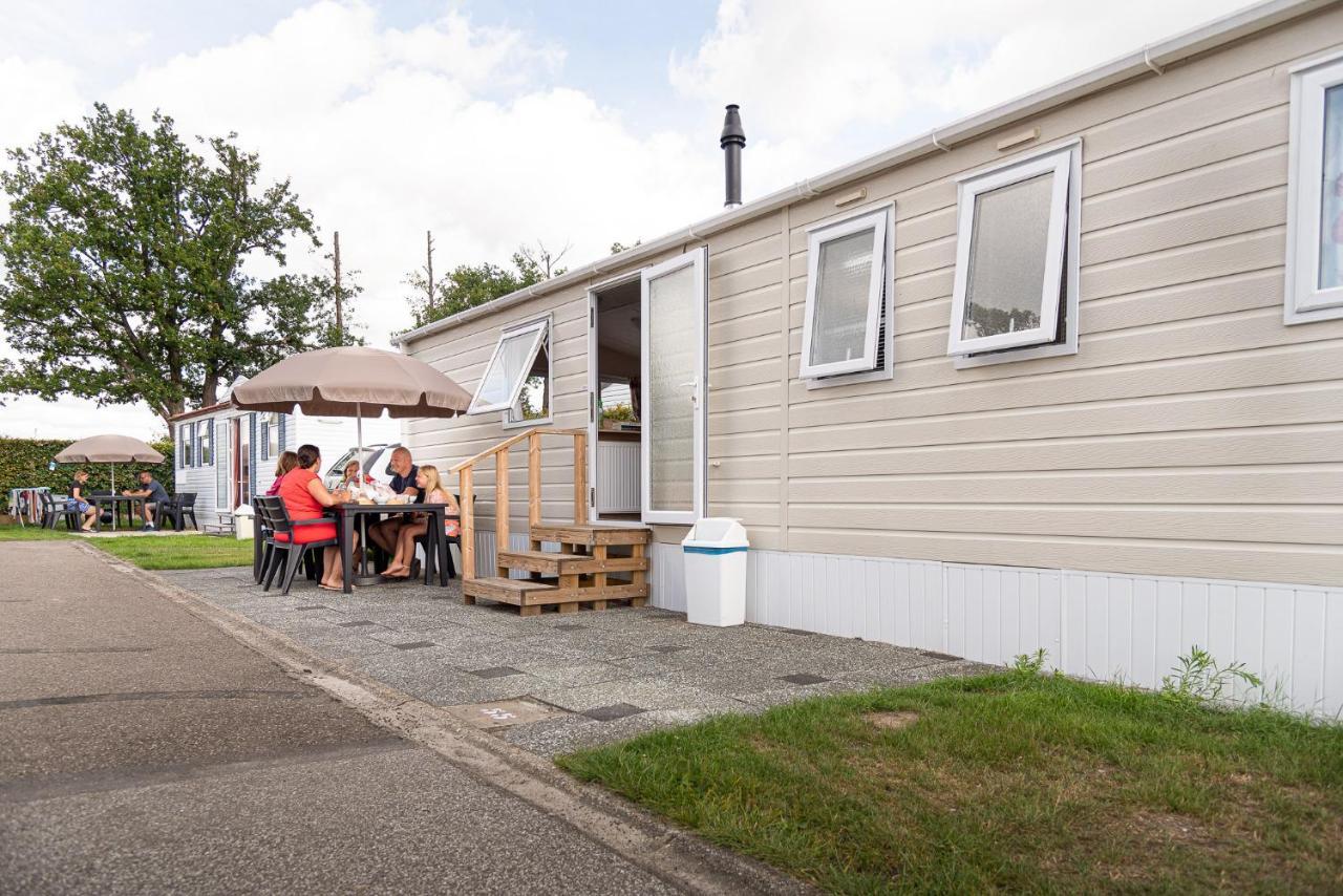 Camping De Binnenvaart Superior Chalet Aan de Wolfsberg Екстер'єр фото